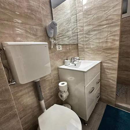 - Tomis Nord Appartement